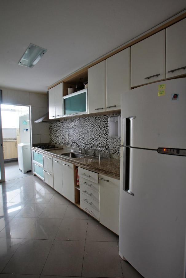 Apto. amplo a 200 metros da bela Praia do Forte Cabo Frio Exterior foto